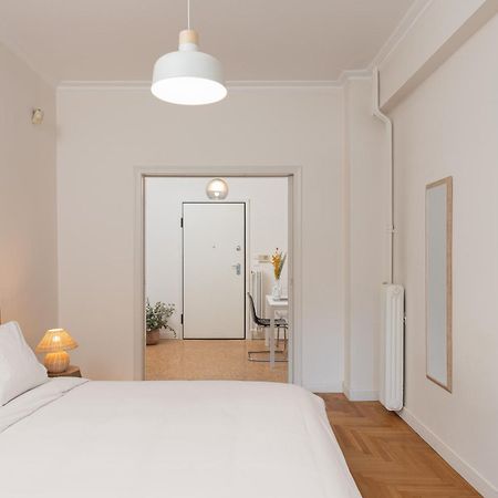 Peaceful Apartment In Neapoli, Exarcheia Athen Eksteriør bilde